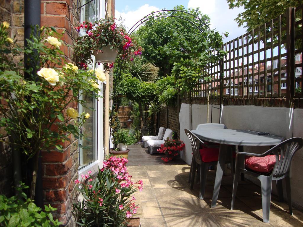 Londonhomegardens 외부 사진
